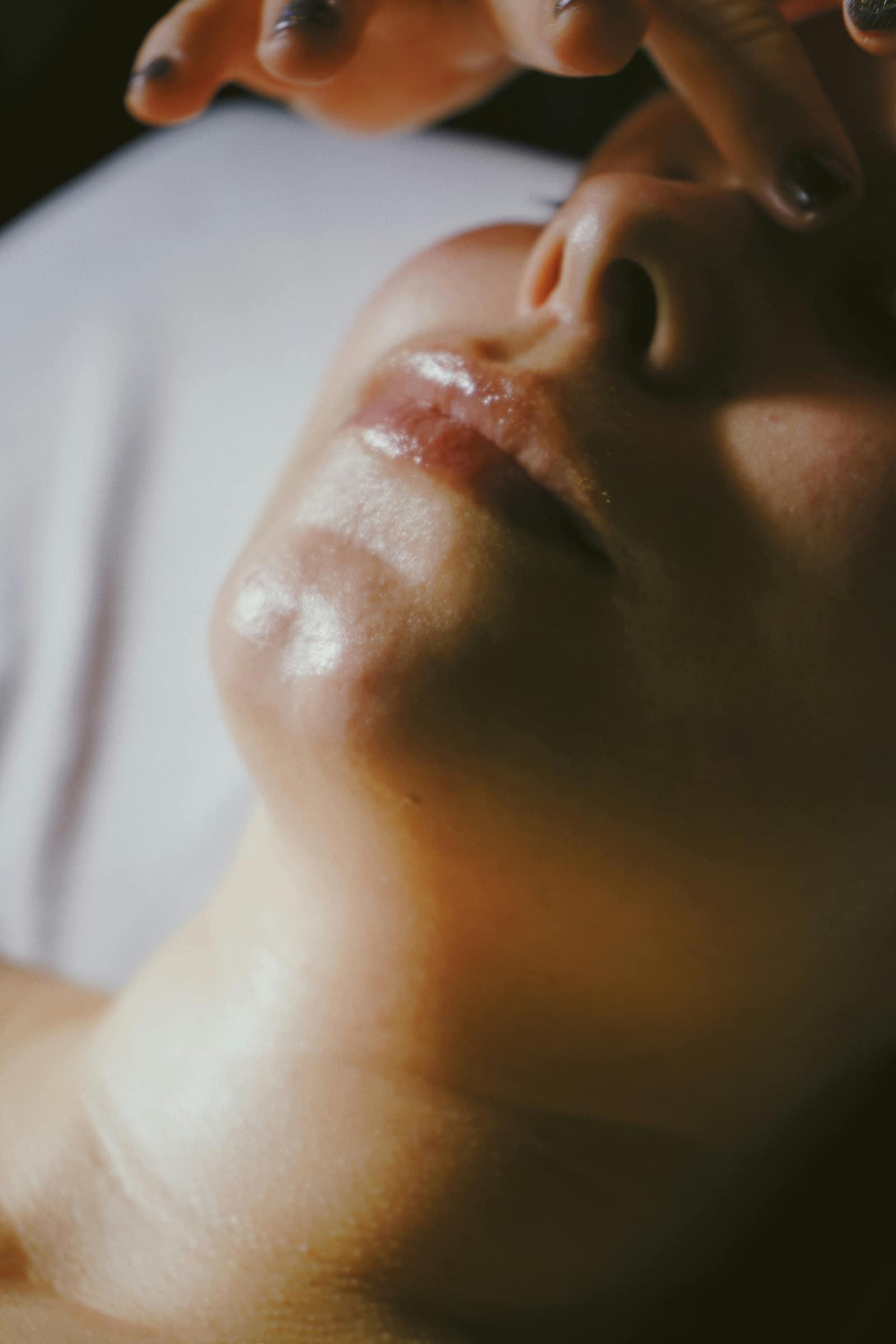 Aesthetic facial in a private room